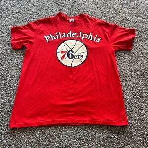 Vintage 80s 90s Philadelphia 76ers Sixers Logo 7 T Shirt Red USA Size XL